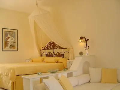 Отель Marandi Luxury Стелида