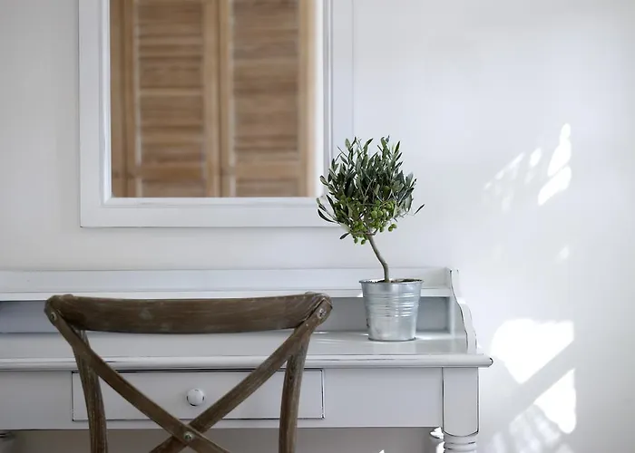 Отель Marandi Luxury