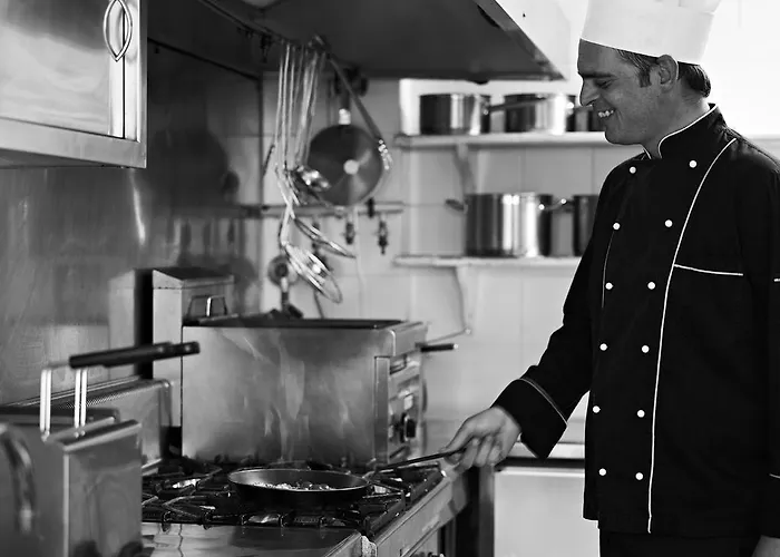 Отель Marandi Luxury Стелида